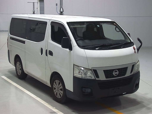 2013 Nissan Caravan